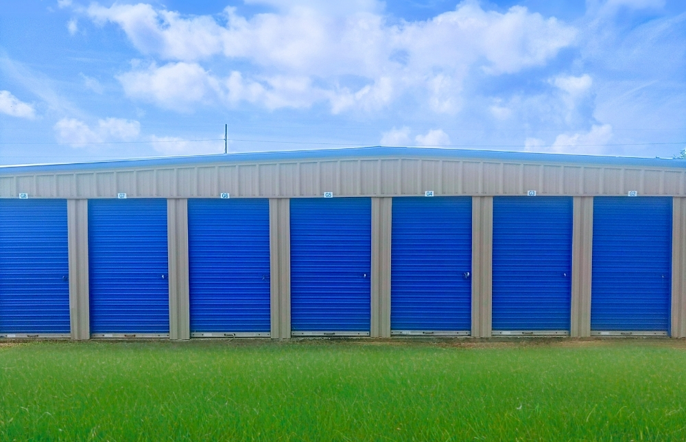 Drive-up self storage in Elberta Alabama 36530